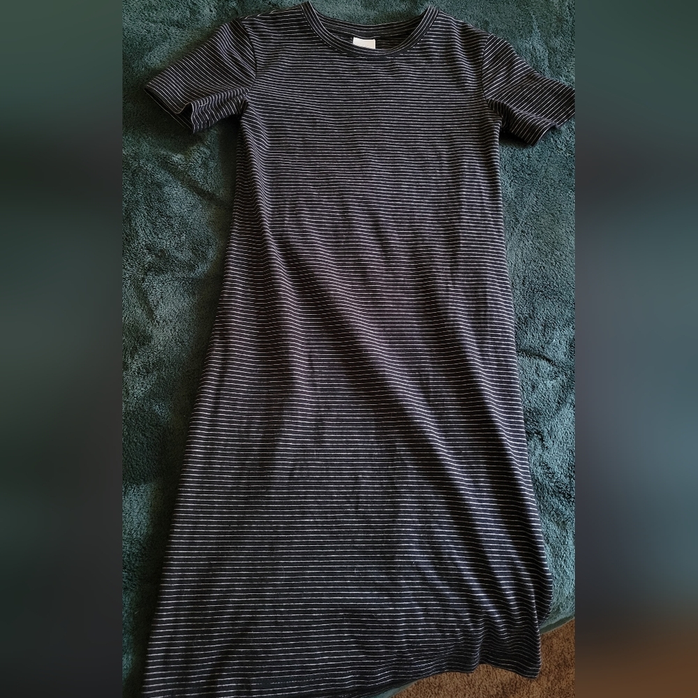 Black w White Stripe H&M Tshirt Dress